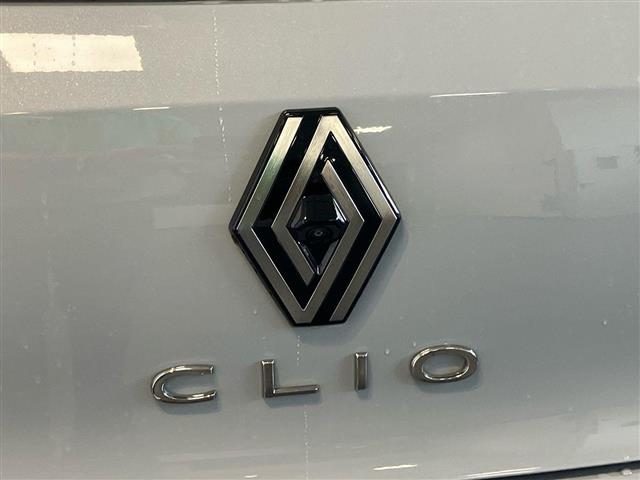 RENAULT Clio usata 21