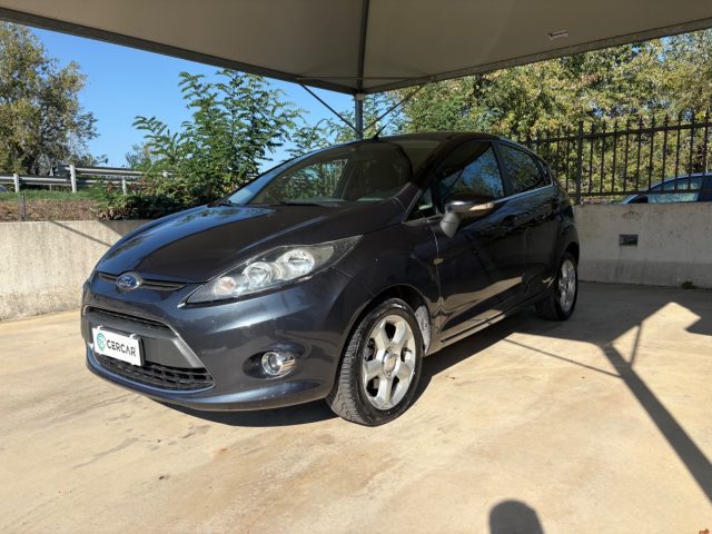FORD Fiesta usata, con ABS
