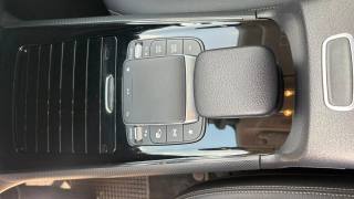MERCEDES-BENZ GLA 200 usata, con Bracciolo