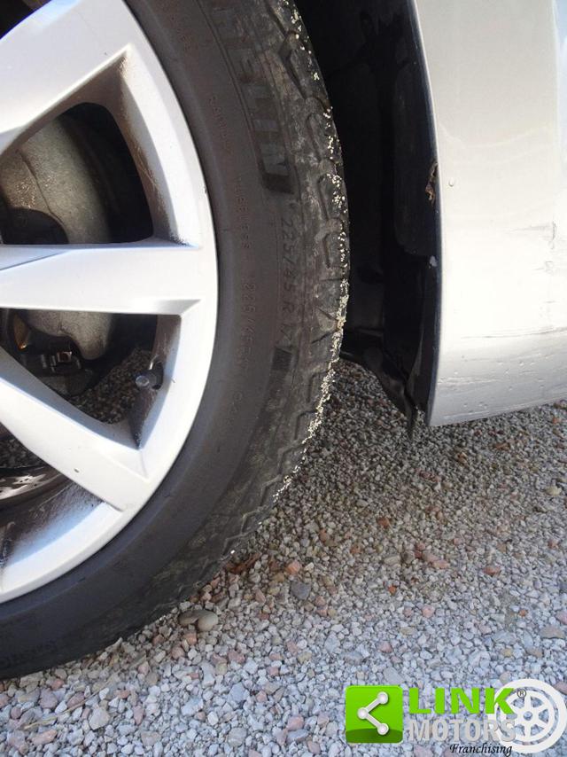 VOLKSWAGEN Golf Sportsvan usata, con Interni in pelle