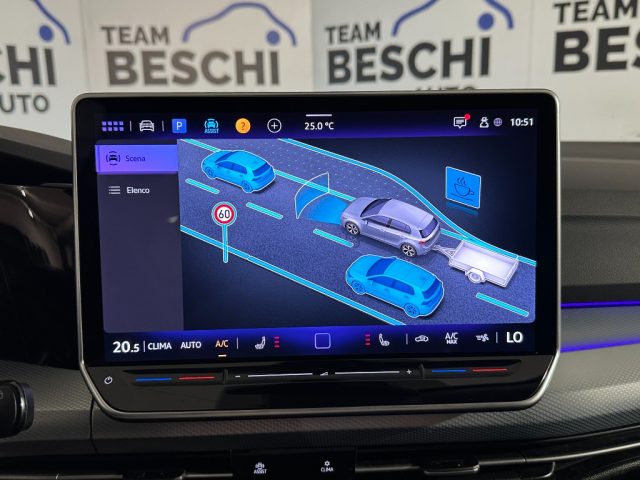 VOLKSWAGEN Golf usata, con Controllo automatico clima