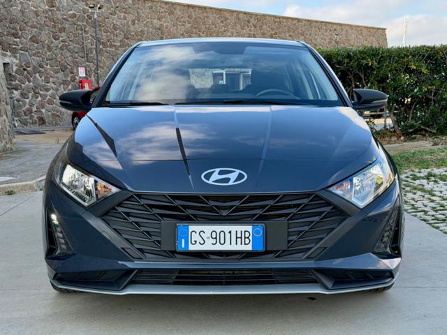 HYUNDAI i20 usata, con Airbag