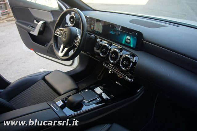 MERCEDES-BENZ A 200 usata, con Chiusura centralizzata