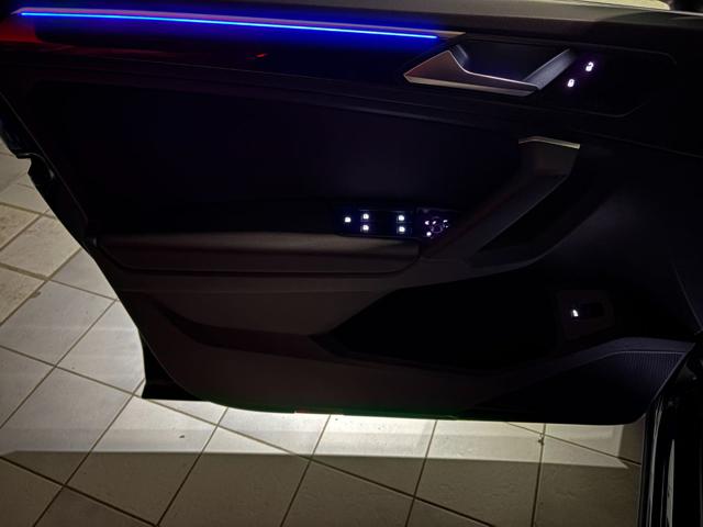 VOLKSWAGEN Tiguan usata, con Specchietti laterali elettrici