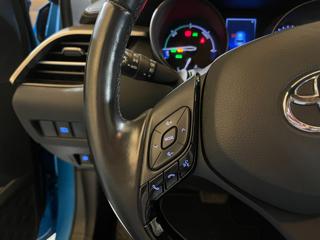 TOYOTA C-HR usata, con Park Distance Control