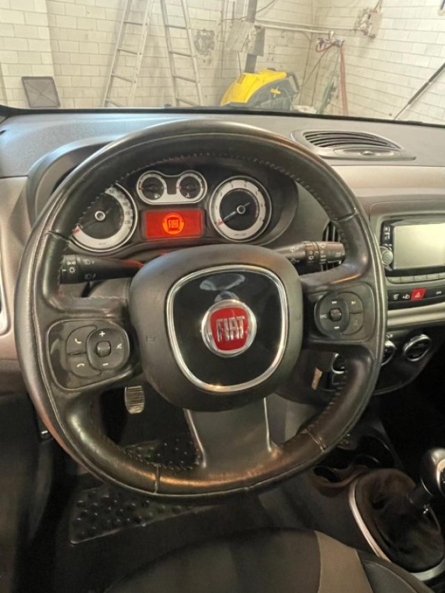 FIAT 500L usata, con Touch screen