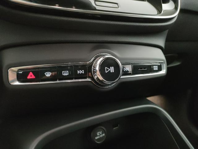 VOLVO XC40 usata, con Interni in pelle