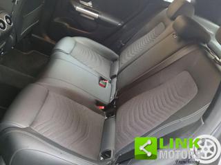 MERCEDES-BENZ GLA 250 usata, con Leve al volante