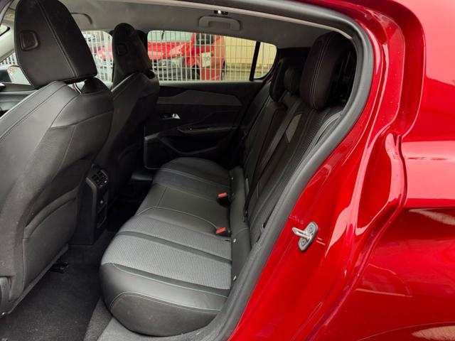 PEUGEOT 308 usata, con Boardcomputer