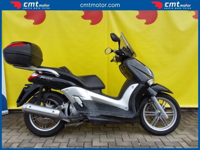 YAMAHA X-City 250 usata 2