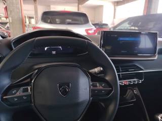 PEUGEOT 208 usata, con Telecamera per parcheggio assistito