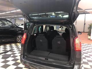 PEUGEOT 5008 usata, con Fendinebbia
