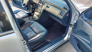 MERCEDES-BENZ E 200 usata, con Controllo trazione