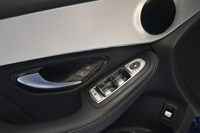 MERCEDES-BENZ GLC 300 usata 38