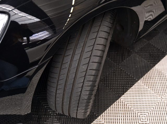 MERCEDES-BENZ SLK 200 usata, con Luci diurne LED