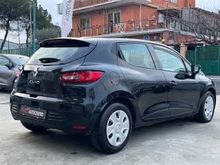 RENAULT Clio usata, con Autoradio