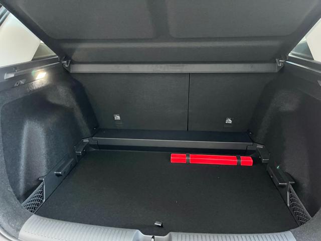MG ZS usata, con Airbag testa