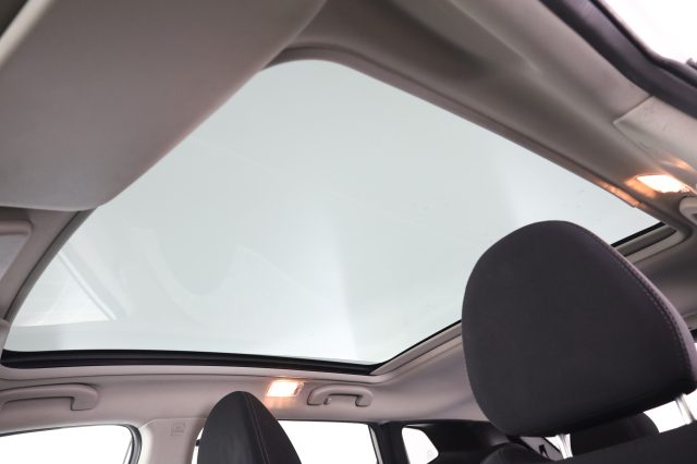 NISSAN Qashqai usata 12