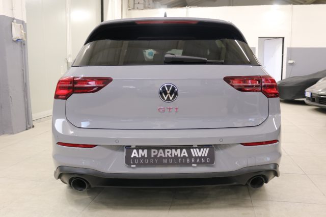 VOLKSWAGEN Golf usata, con Autoradio