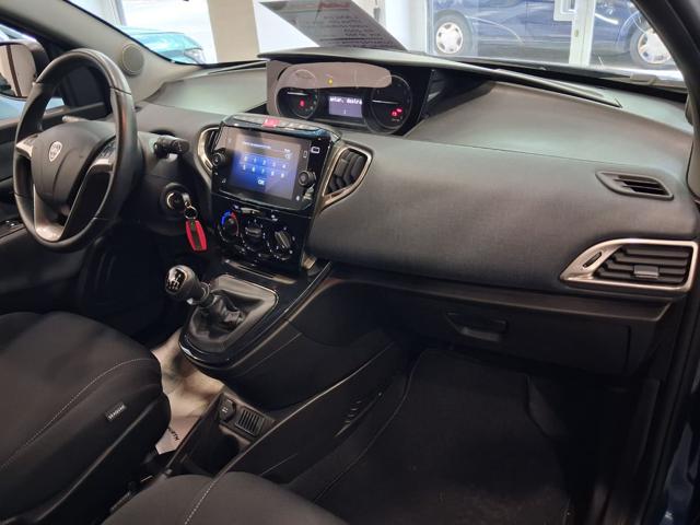 LANCIA Ypsilon usata, con ESP