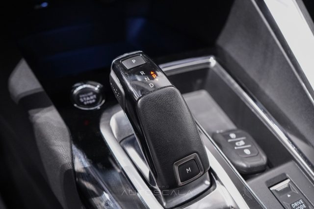 PEUGEOT 3008 usata, con Bluetooth