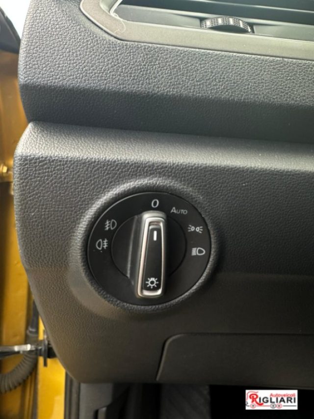 VOLKSWAGEN T-Roc usata, con Bluetooth
