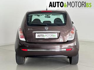 LANCIA Ypsilon usata, con Autoradio