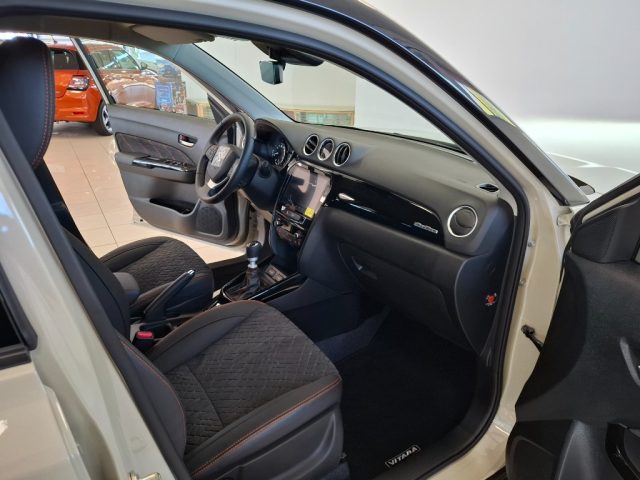 SUZUKI Vitara usata, con Touch screen