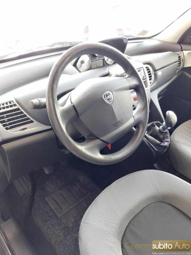 LANCIA Ypsilon usata, con Immobilizzatore elettronico