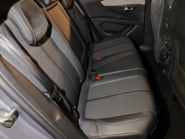 PEUGEOT 3008 usata, con Volante in pelle