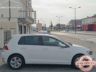VOLKSWAGEN Golf usata, con Fari direzionali