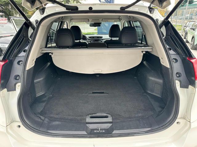 NISSAN X-Trail usata, con ESP