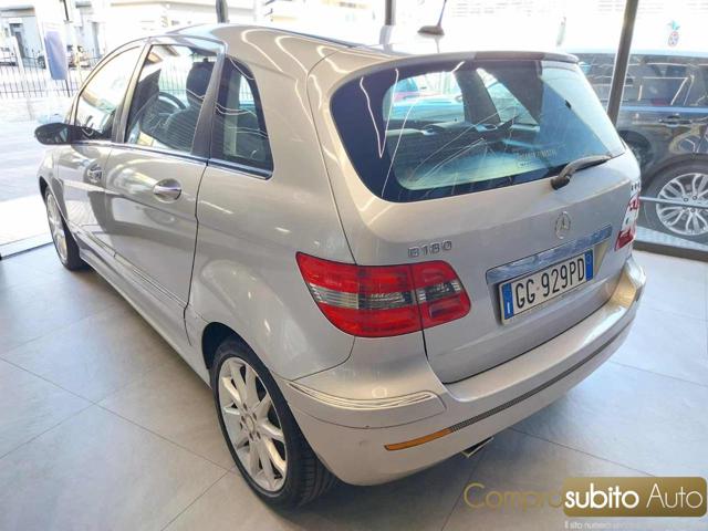 MERCEDES-BENZ B 180 usata, con Cerchi in lega