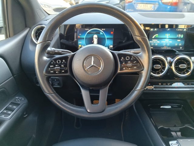 MERCEDES-BENZ B 180 usata, con Cerchi in lega