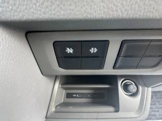 VOLKSWAGEN Crafter usata, con Telecamera per parcheggio assistito