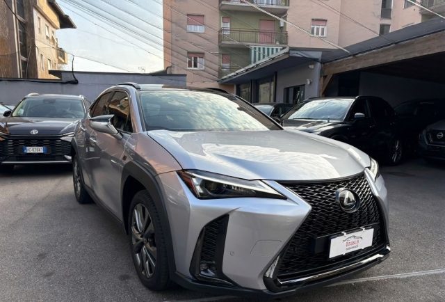 LEXUS UX 250h usata, con ABS