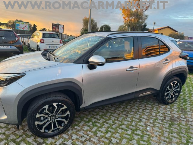TOYOTA Yaris Cross usata, con Sistema di navigazione
