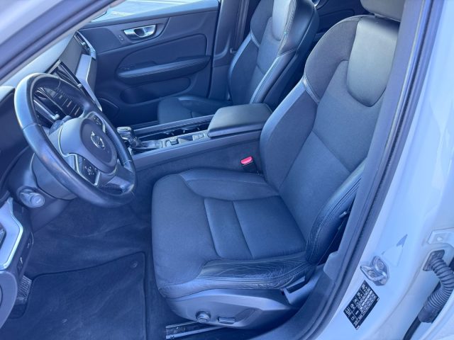 VOLVO V60 usata, con Park Distance Control