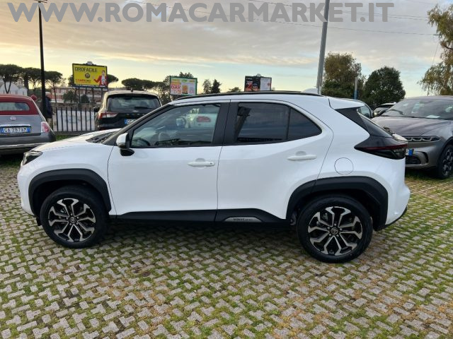TOYOTA Yaris Cross usata, con Fendinebbia