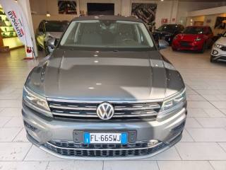 VOLKSWAGEN Tiguan usata, con Airbag