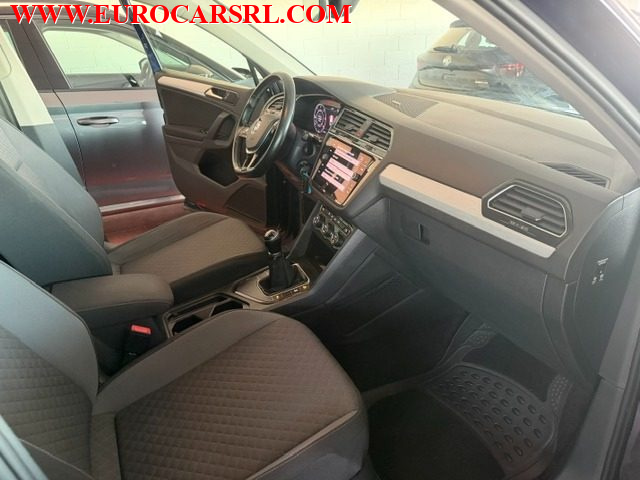 VOLKSWAGEN Tiguan usata, con Bluetooth
