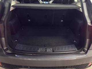 JAGUAR E-Pace usata, con Specchietti laterali elettrici