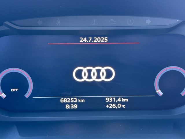 AUDI Q3 usata, con Park Distance Control