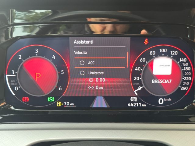 VOLKSWAGEN Golf usata, con Schermo multifunzione interamente digitale