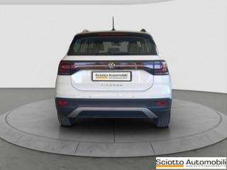 VOLKSWAGEN T-Cross usata, con Autoradio