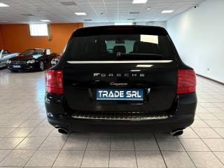 PORSCHE Cayenne usata, con Autoradio