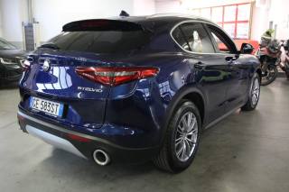 ALFA ROMEO Stelvio usata, con Alzacristalli elettrici