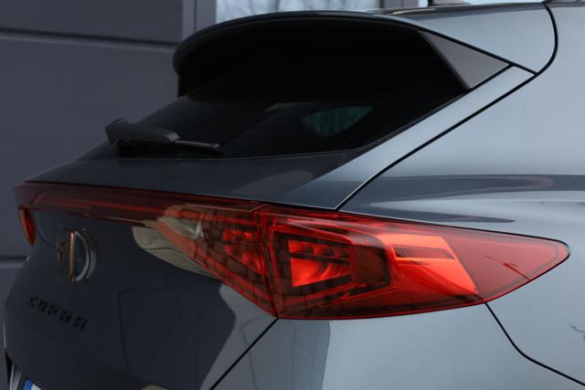 CUPRA Formentor usata, con Specchietto retrovisore con funzione antiabbagliamento