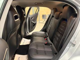 MERCEDES-BENZ GLA 180 usata, con Leve al volante