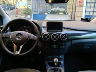 MERCEDES-BENZ B 180 usata, con Autoradio